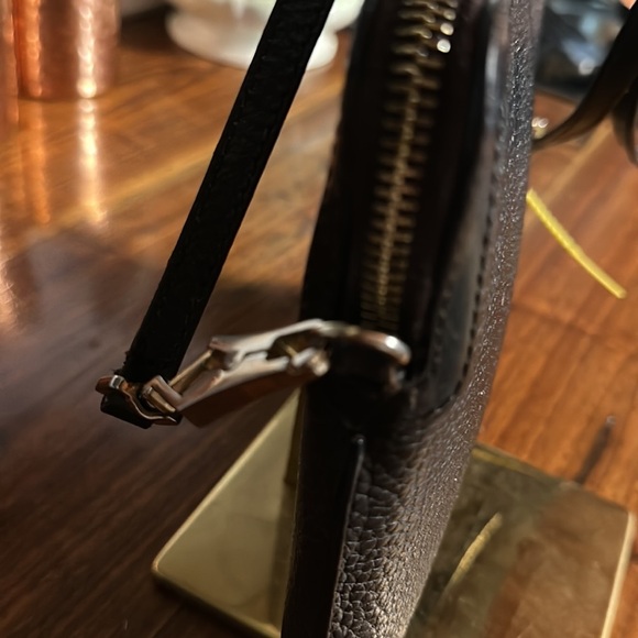 Vintage Burberry. Made in Moldova. Crossbody. Removable strap.  brown leather - Picture 3 of 10